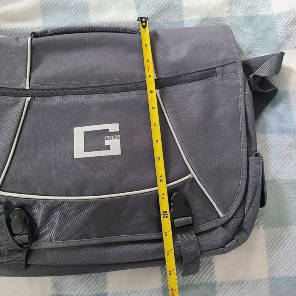 Guess  Messenger Bag Gray  nylon Unisex Crossbody Bag padded new  19x14